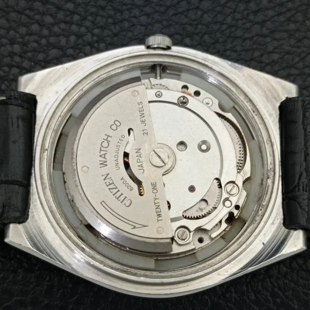 Vintage 1975 Citizen Automatic Mens Silver Watch W/daydate & Gold accents